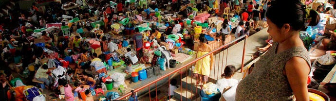 UNFPA Helps Prevent Maternal and Newborn Deaths  in Flood-Affected Areas in the Philippines