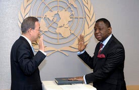 SG Baba Swearing in 10 Jan 2011
